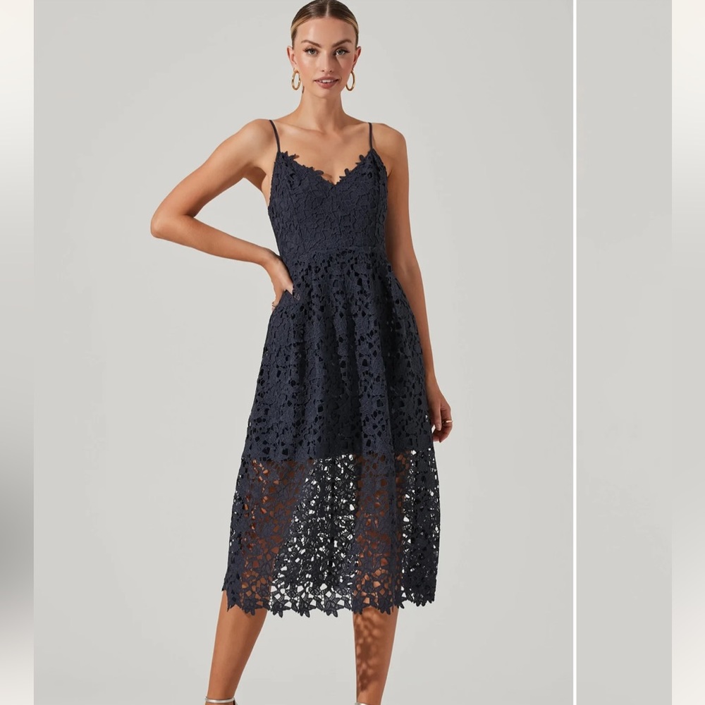 Navy ASTR the label lace midi dress